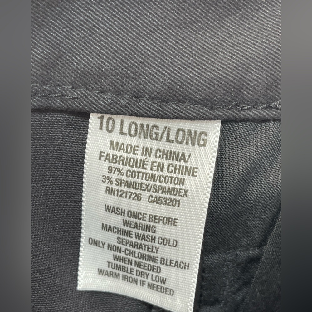 Aeropostale Black Shorts skinny cotton stretch women’s size 10 Long - Picture 8 of 13